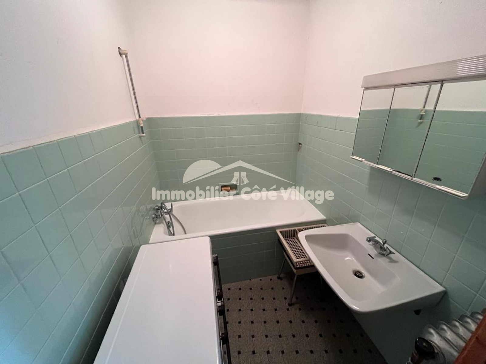 Image_, Studio, Peira cava, ref :IVST10000866