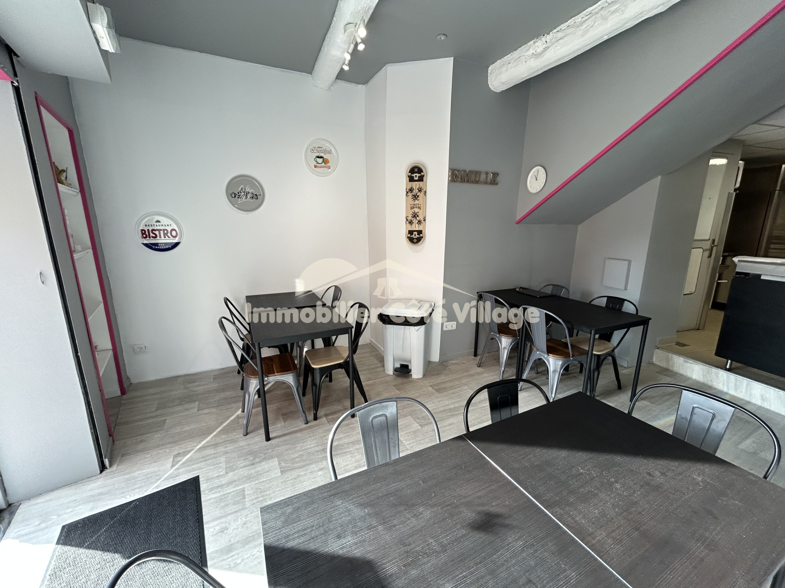 Image_, Fonds de commerce, Contes, ref :RJVCO30001154