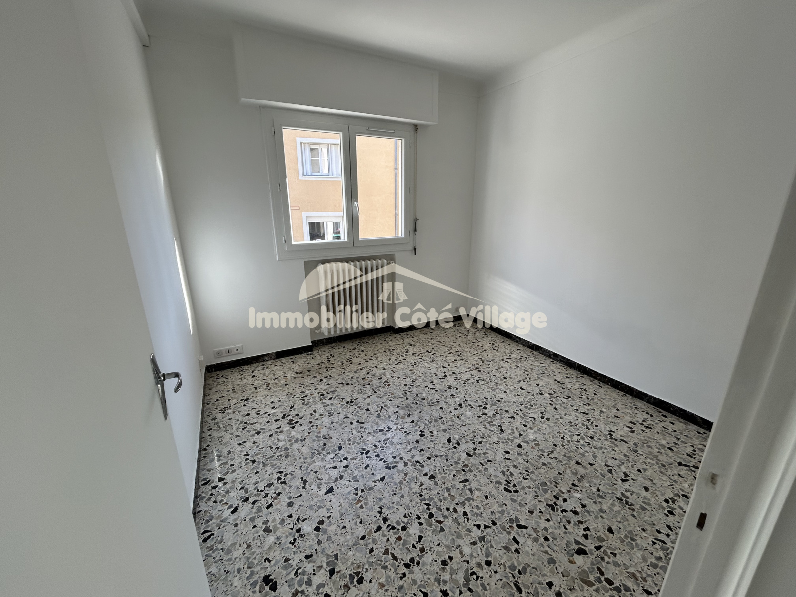 Image_, Appartement, Contes, ref :RJVAP30001167