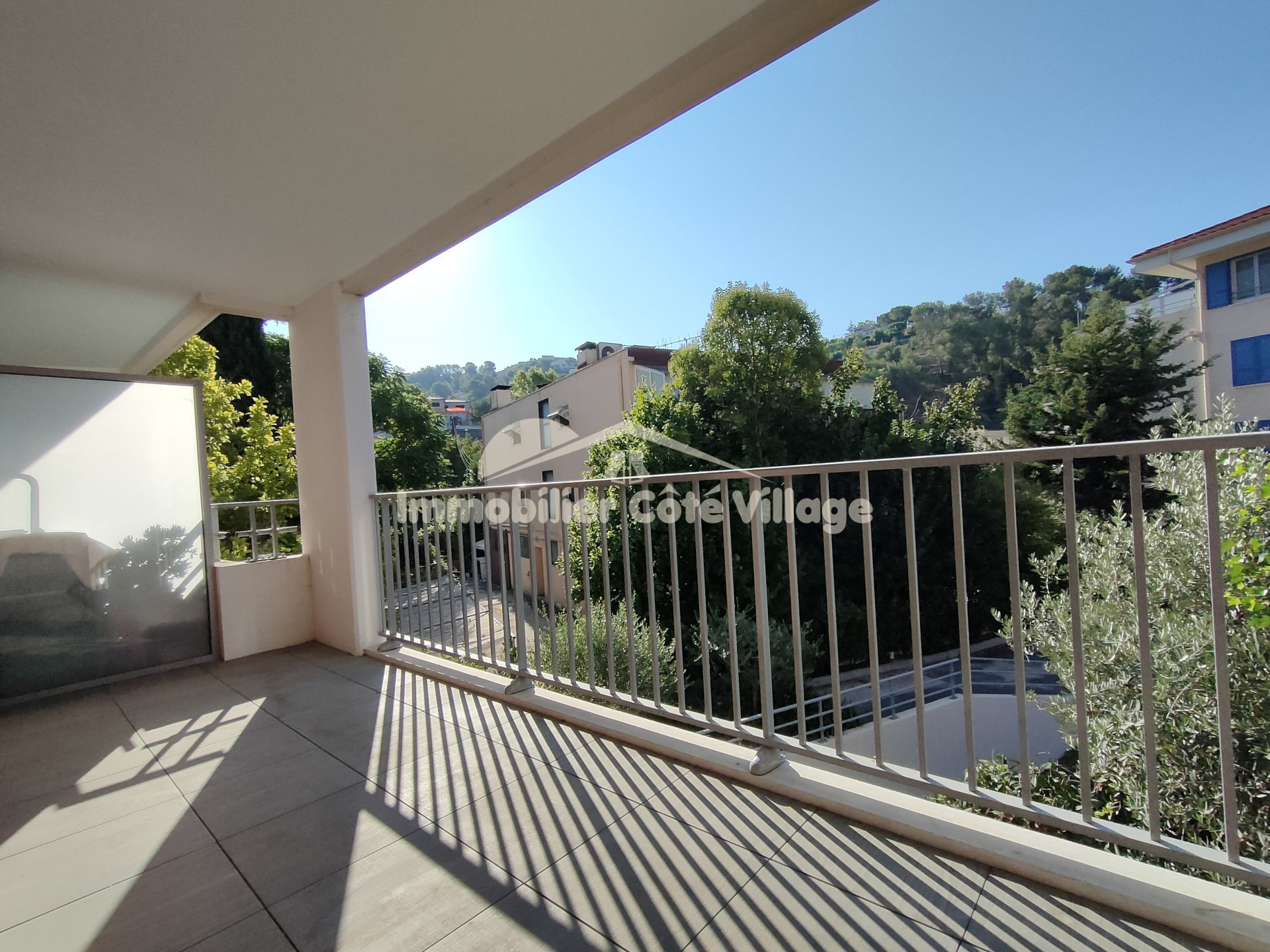 Agence immobilière de IMMOBILIER CÔTÉ VILLAGE