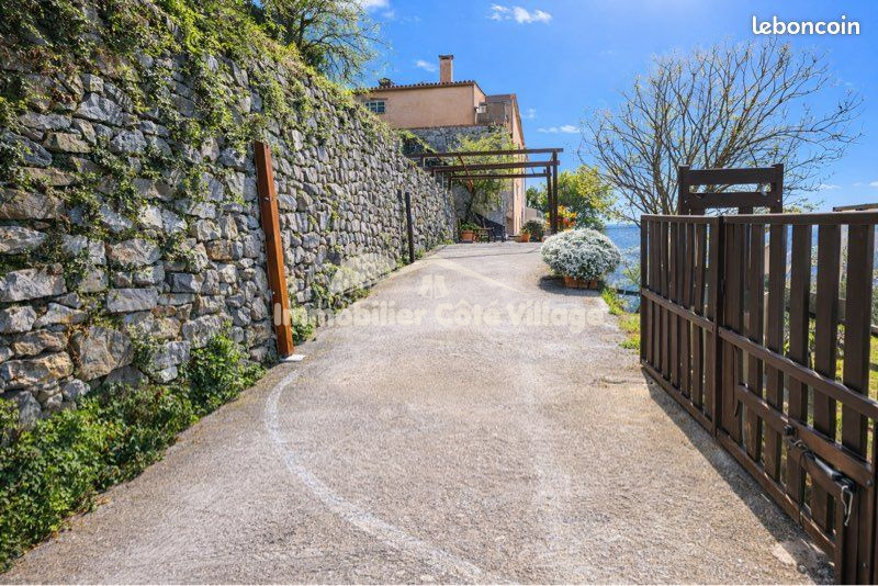 Agence immobilière de IMMOBILIER CÔTÉ VILLAGE