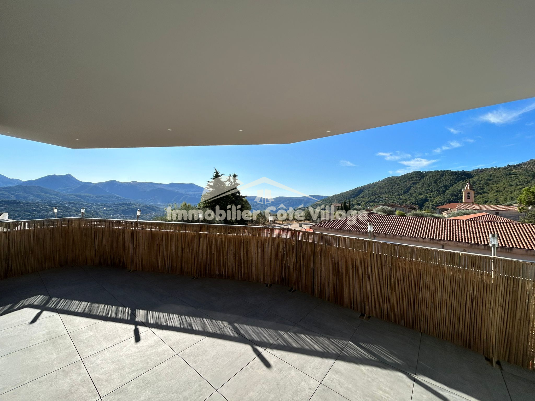 Agence immobilière de IMMOBILIER CÔTÉ VILLAGE