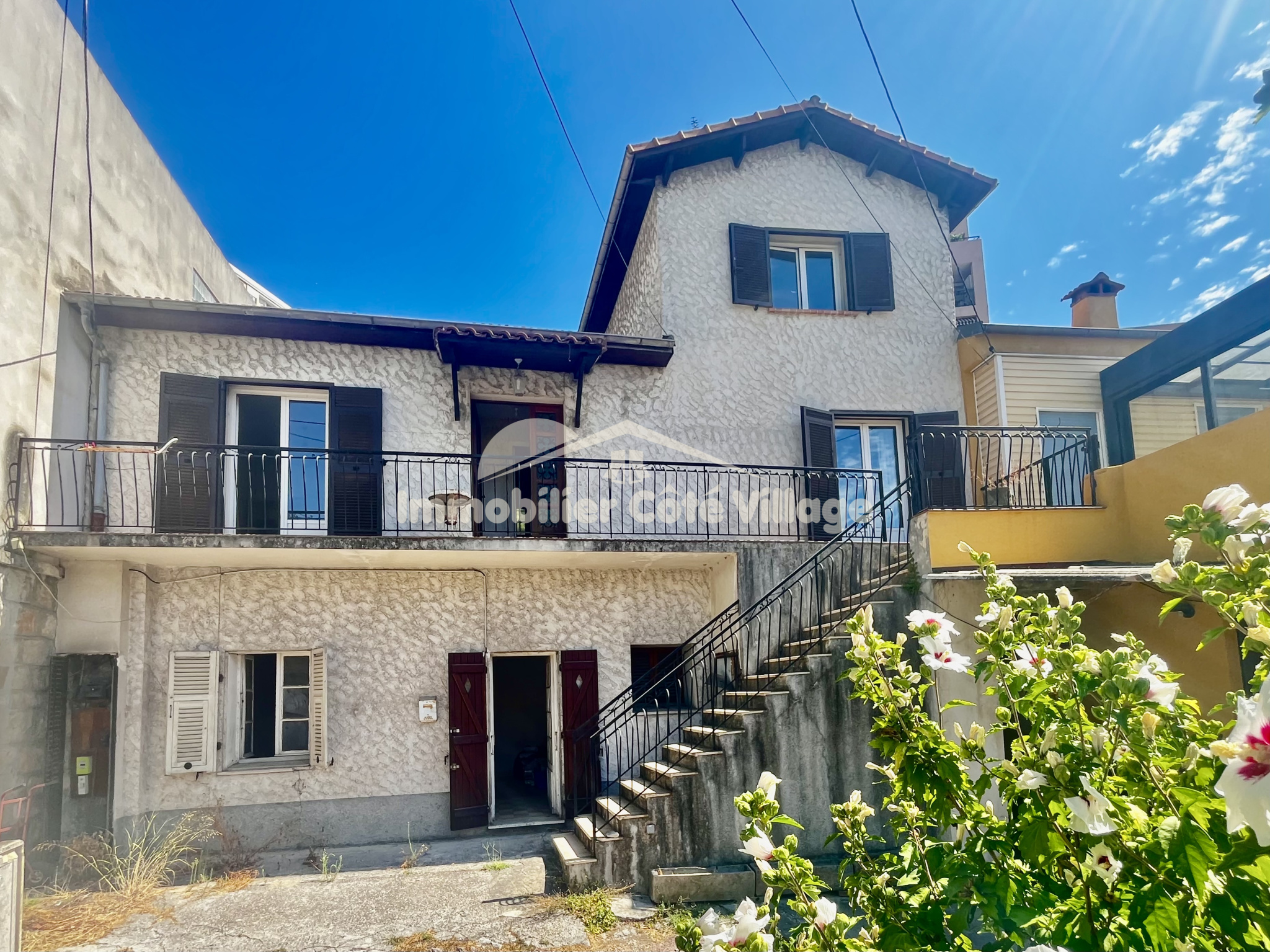 Agence immobilière de IMMOBILIER CÔTÉ VILLAGE