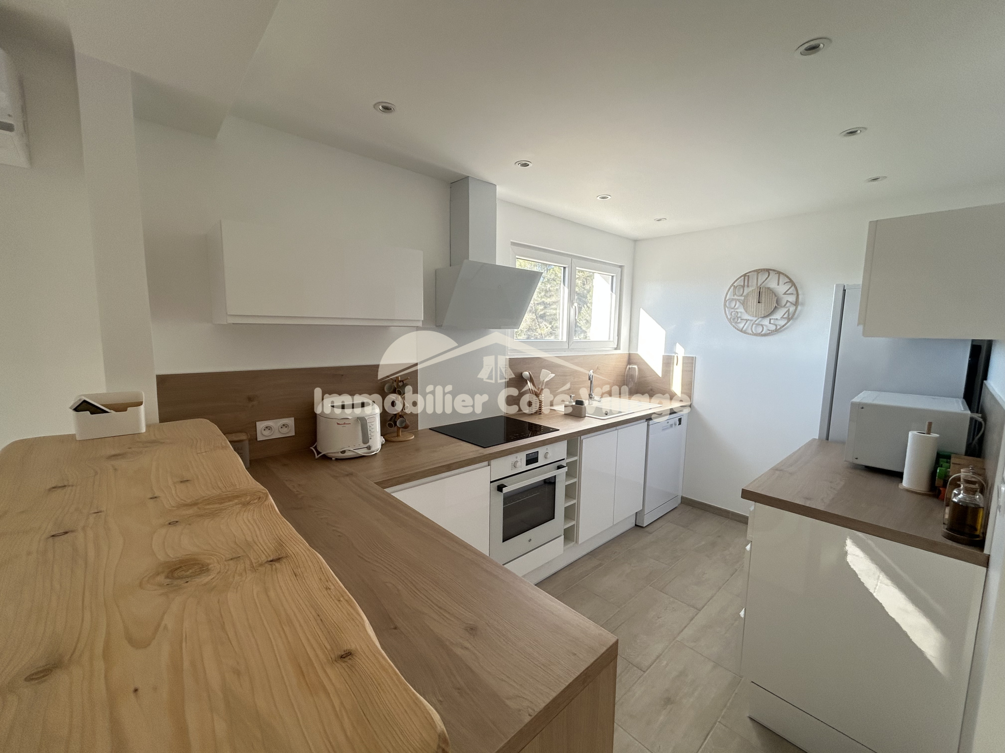 Agence immobilière de IMMOBILIER CÔTÉ VILLAGE