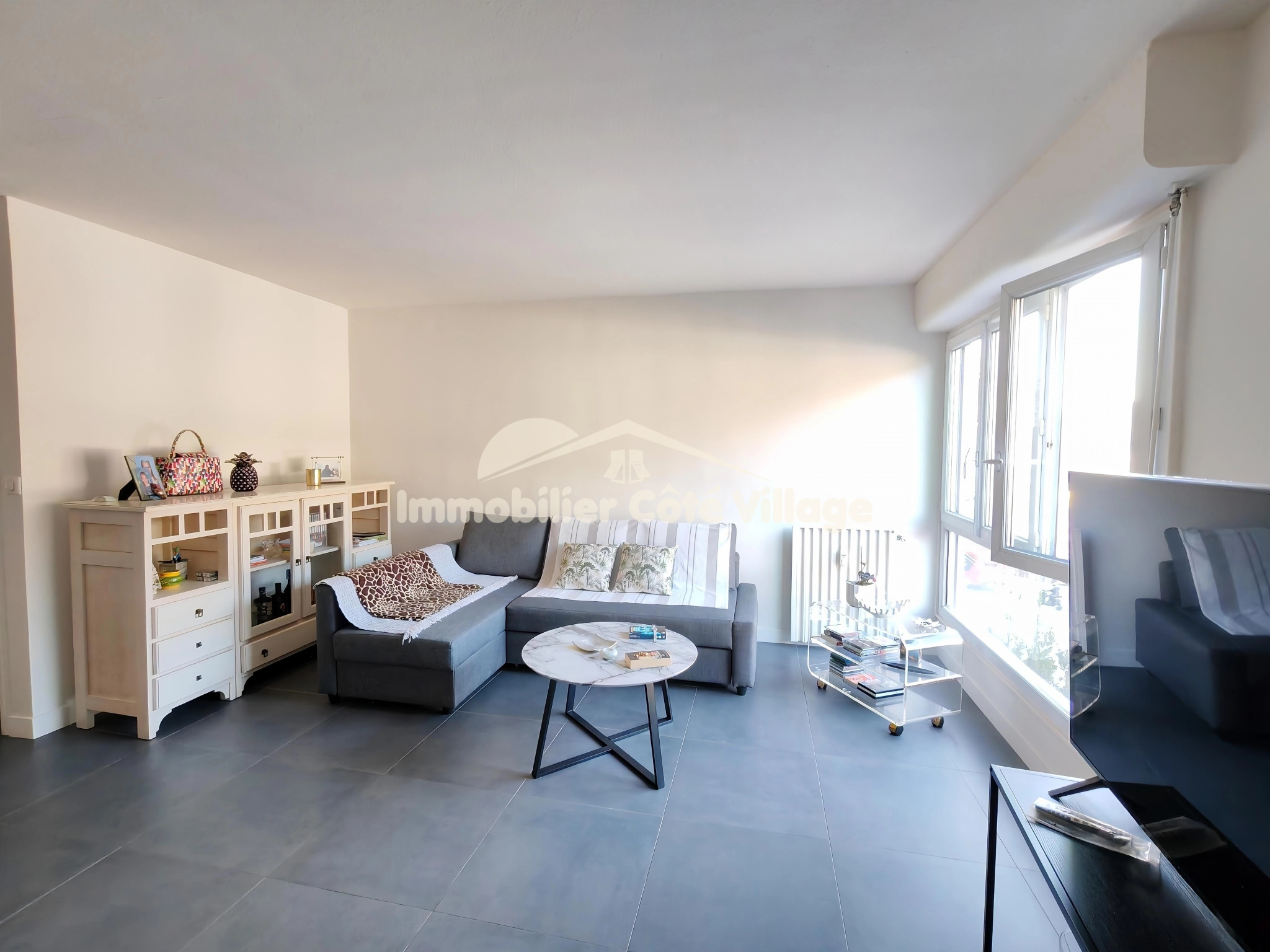 Agence immobilière de IMMOBILIER CÔTÉ VILLAGE